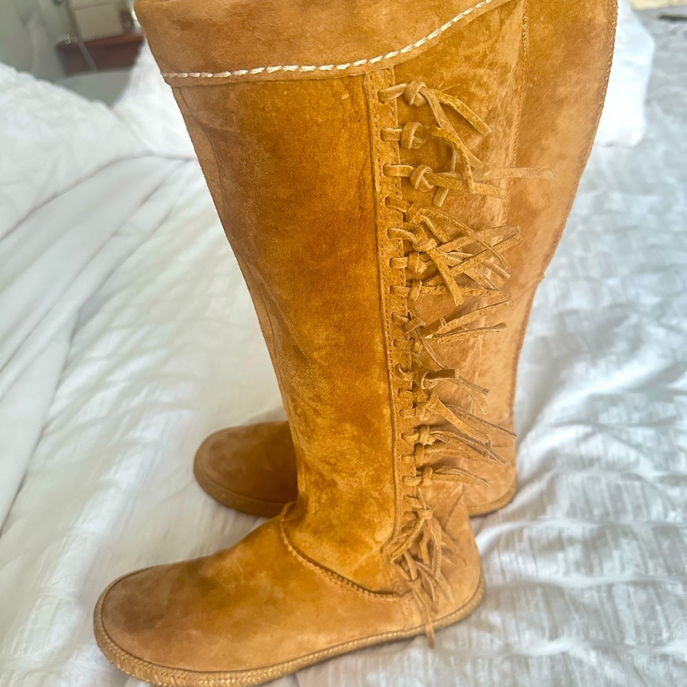 Ugg moccasin slim boots